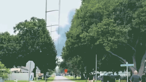 Emergency crews responding to massive explosion at New Orleans-area oil refinery: sheriff Australia Private Schools